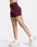 Women’s Seamless High-Waist Sports Shorts – Solid Color, Hip-Lifting Yoga & Running Shorts