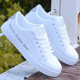 Men’s Casual Sneakers – Lightweight Tennis Walking Shoes with Soft Sole for Autumn and Winter