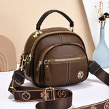 Women's minimalist crossbody bag – Fashion and functionality