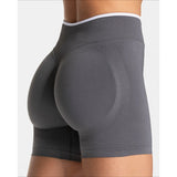 Women’s Seamless High-Waist Sports Shorts – Solid Color, Hip-Lifting Yoga & Running Shorts