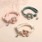Adjustable cat collar with flower and bell – Style, comfort and safety for your pet! 🐱🐶