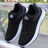 Fashionable men's sneakers – breathable, stylish and ultra-comfortable