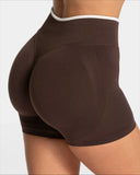 Women’s Seamless High-Waist Sports Shorts – Solid Color, Hip-Lifting Yoga & Running Shorts