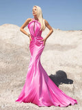 🔥 Sexy long dress with asymmetrical straps – bold, elegant and unforgettable