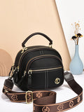 Women's minimalist crossbody bag – Fashion and functionality