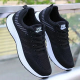 Fashionable men's sneakers – breathable, stylish and ultra-comfortable